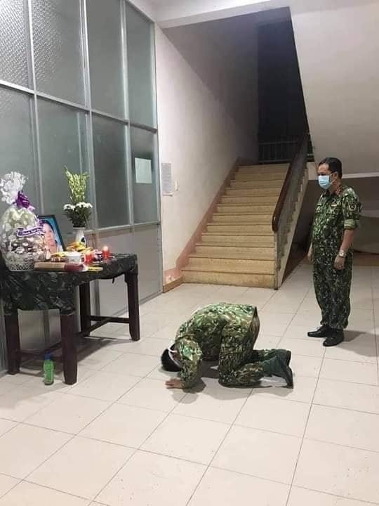 Mẹ mất không thể về chịu tang: Nhói lòng nơi tuyến đầu chống dịch-2