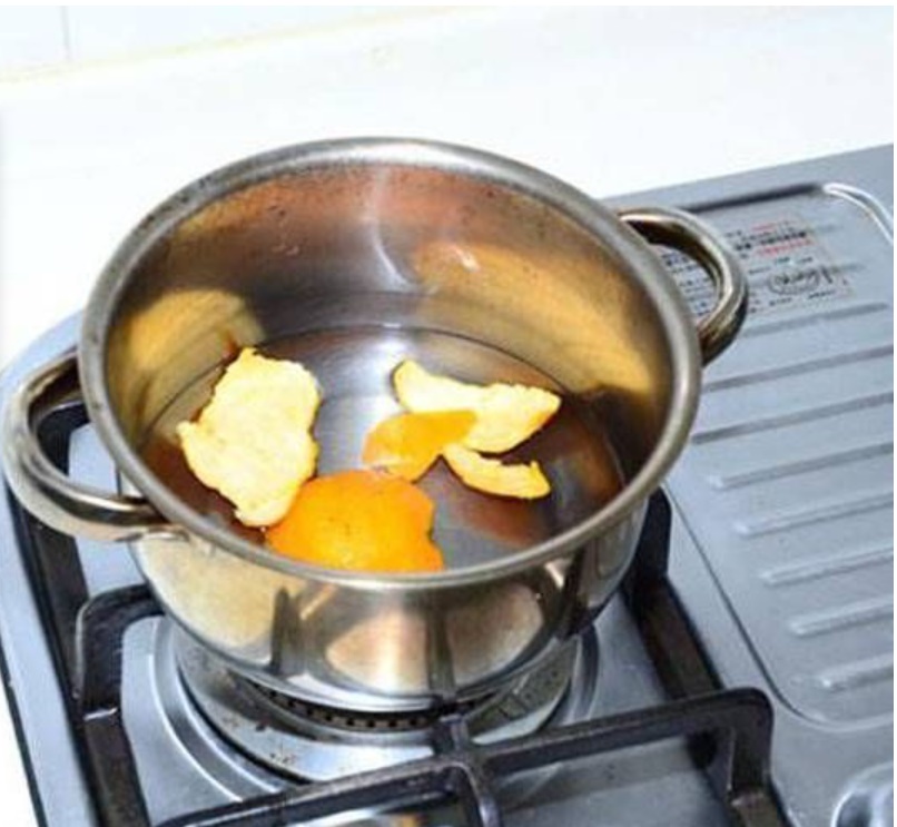 Đường ống nước của chậu rửa bị tắc và tích tụ dầu, mách bạn mẹo nhỏ để khử mùi và khử độc hiệu quả lại không hề tốn kém-3