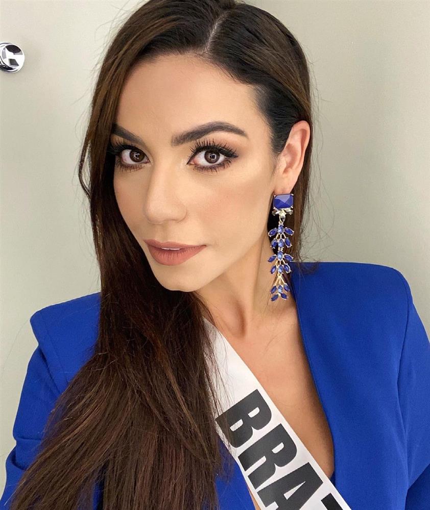 Á hậu 1 Miss Univese 2020 từng diện bộ quốc phục nhức nhối, hành trang chinh chiến chỉ hơn 10 bộ đồ-7