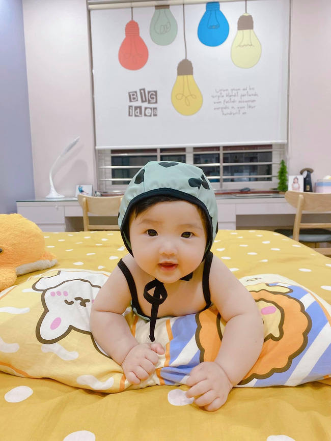 Ông Cao Thắng nín thở thực hiện thử thách đặt con ngủ, hot dad nổi tiếng chăm con khéo nhưng cũng nhận cái kết buồn cười như bao người-1