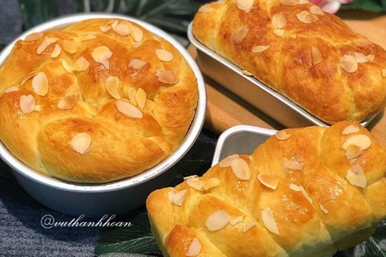 Có nồi chiên không dầu mà chưa thử làm bánh mì hoa cúc thần thánh thì thật thiếu sót lắm chị em ơi!