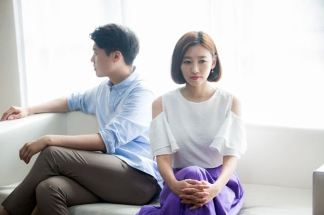 Để vợ cũ hoàn thành ước mơ làm mẹ, chồng tôi giúp” người đàn bà đó có thai, tôi tức giận tìm chồng cô ta làm việc này-2