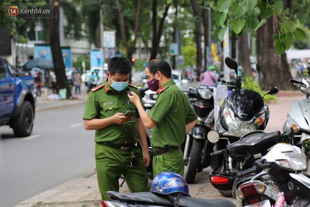 Ảnh: Phong tỏa tạm thời công ty kiểm toán tại TP.HCM do liên quan đến ca dương tính SARS-CoV-2 mới-2