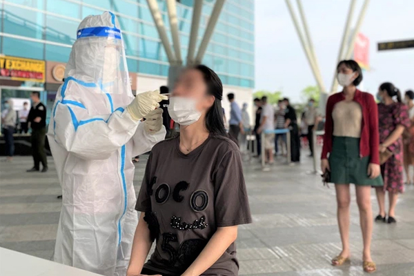 Phát hiện ca nghi mắc nCoV, Bộ GTVT yêu cầu nhân viên không rời trụ sở-2