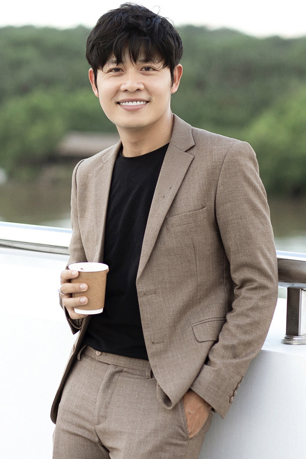 Khán giả và nghệ sĩ: Ai nuôi ai?-5