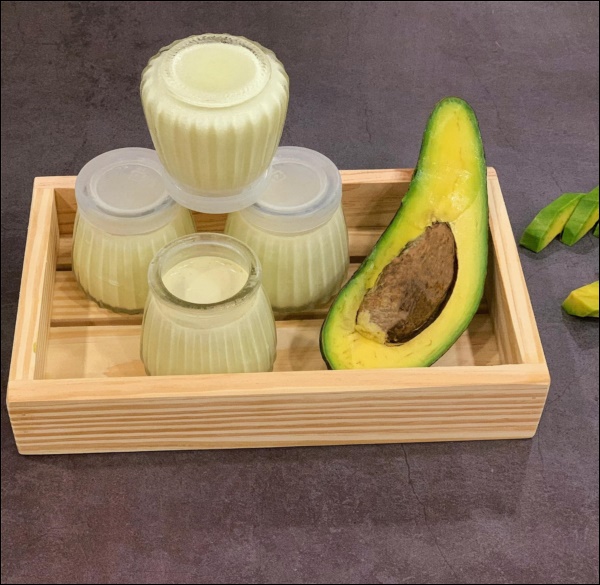 Làm vợ CEO nổi tiếng, MC Thu Hoài càng đảm đang hơn, nhìn món sữa chua bơ đãi chồng là thấy xuất sắc rồi-5