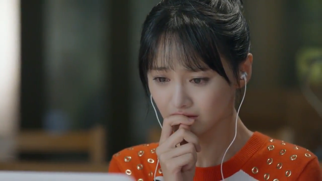 Từ ngày về làm dâu mẹ chồng đã dặn đừng yêu nó quá, để rồi khi hôn nhân tan vỡ bà đưa tôi thứ bất ngờ-1