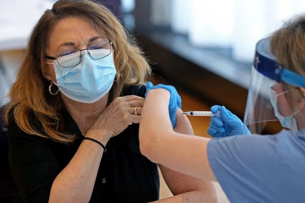 Vắc-xin COVID-19 có hiệu quả vượt mong đợi trong thực tế - ngay cả khi đối mặt với các biến thể SARS-CoV-2 mới-4