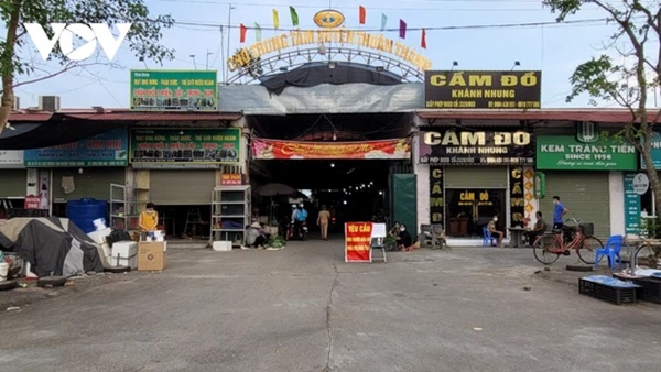 Bắc Ninh có thêm 49 ca mắc COVID-19, phong tỏa huyện Yên Phong-2