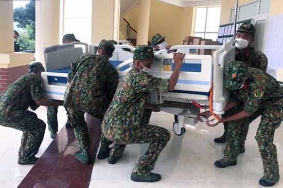 Ảnh: Quân đội thần tốc lập 2 bệnh viện dã chiến tại Bắc Ninh và Bắc Giang