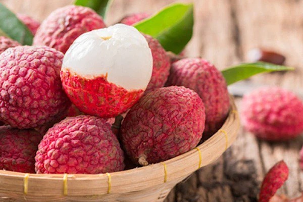 Nghệ An: Bé trai 3 tuổi tử vong thương tâm do hóc hạt vải-1