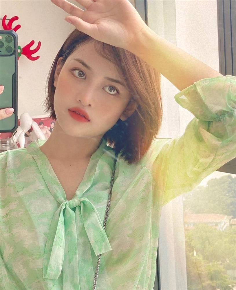 Đây là nữ diễn viên có nhiều kiểu tóc ngắn sành điệu nhất vũ trụ VTV-4