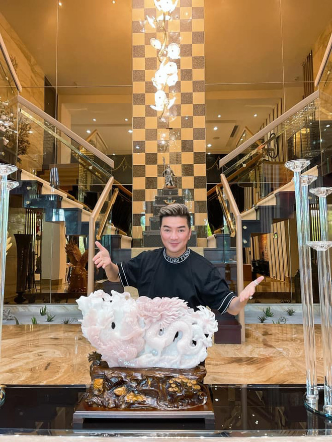 Đàm Vĩnh Hưng tặng 100 giường bệnh, đấu giá đồ quý ủng hộ Bắc Giang, Bắc Ninh-3