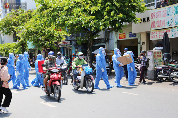 Chủ quán ăn ở quận 3 có kết quả khẳng định dương tính, TP. HCM thần tốc truy vết lấy mẫu xét nghiệm toàn bộ cư dân-4