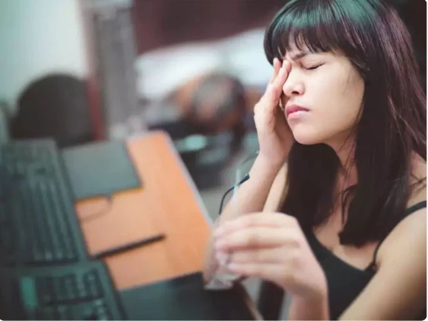 Cảm giác bỏng rát ngực: Một triệu chứng khẩn cấp của COVID-19 tuyệt đối không được bỏ qua-4