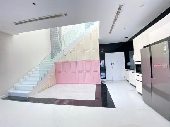 Khám phá trọn vẹn căn penthouse với giá hơn 20 tỉ đồng của Ngọc Trinh-7