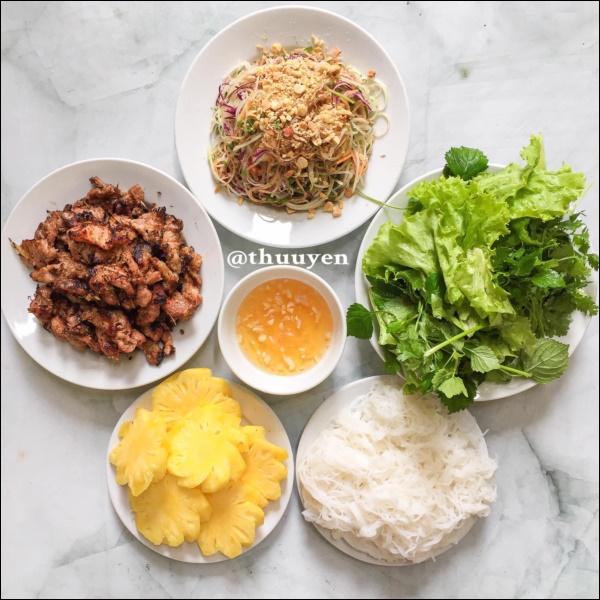 Biết nấu ăn từ năm 8 tuổi, sinh viên&nbsp;Hải Dương vào bếp cả tuần không lặp&nbsp;món, nhìn mâm cơm gia đình 3 thế hệ ai cũng trầm trồ-10