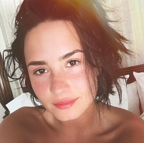 Đánh bay thâm nám như Phan Như Thảo, HHen Niê chỉ từ nguyên liệu rẻ bèo-7