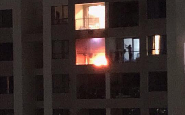 Cháy nhà mới ra... mặt hàng xóm: Giấc mơ hồng chung cư của vợ chồng tôi đã biến thành mây đen xám xịt như thế nào-8