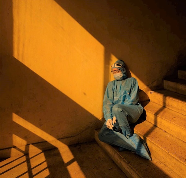 Virus SARS-CoV-2 lây truyền trong không khí: Đứng cách người bị nhiễm 10m vẫn bị lây?-4