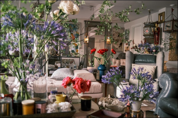 Căn penhouse triệu đô của NTK Lý Quí Khánh đẹp mỹ mãn như một bức tranh, bốn mùa ngập tràn cỏ cây, hoa lá xịn sò-3