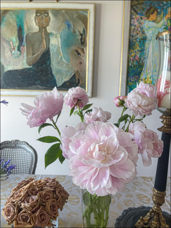 Căn penhouse triệu đô của NTK Lý Quí Khánh đẹp mỹ mãn như một bức tranh, bốn mùa ngập tràn cỏ cây, hoa lá xịn sò-5