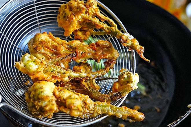 Chán xào hay luộc, thử ngay món súp lơ chiên giòn, ngon không dừng đũa được-5