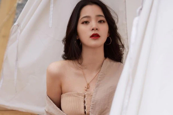 Nữ nhân sinh ngày âm lịch này, nửa cuối năm 2021 mọi sóng gió qua đi may mắn đến, đặc biệt trong 3 tháng tới tình tiền thăng hoa-4