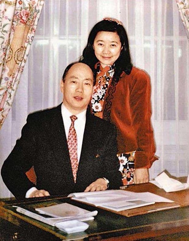 Đau đớn vì chồng mất tích, nữ tỷ phú giàu nhất châu Á lao vào cuộc tình với thầy phong thủy cùng màn giăng bẫy mưu mô đoạt 13 tỷ đô-3