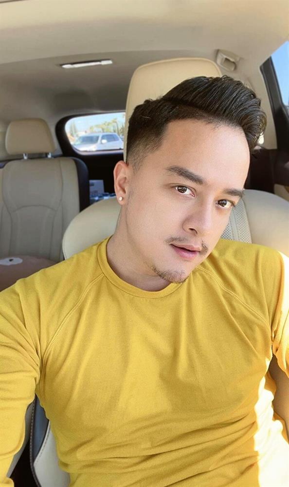 Cao Thái Sơn chính thức lên tiếng chuyện bị Nathan Lee mua mất loạt hit đình đám-2