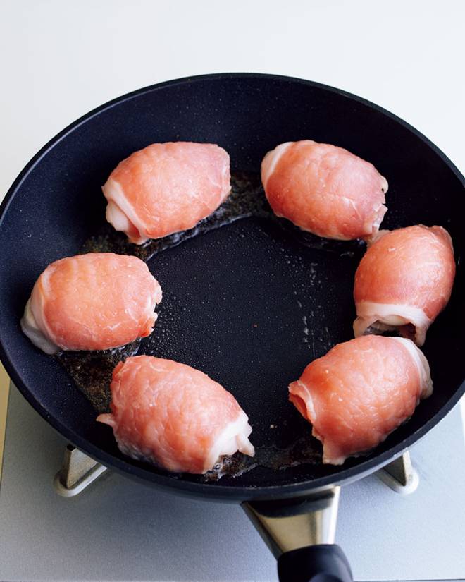 Trứng lòng đào bọc thịt sốt mặn ngọt, cả nhà ai cũng khen xuýt xoa-3