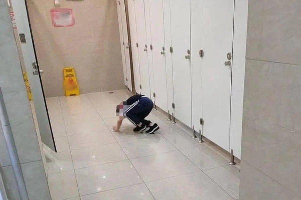 Bức thư nhức nhối rơi trong chung cư ở Hà Nội khiến nhiều bố mẹ có hai con thức tỉnh: Con ghét nó. Nó không nên có mặt trong gia đình-4