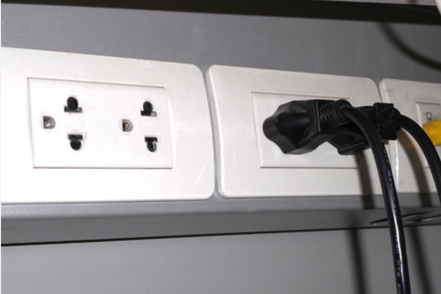 Mùa hè khô nóng có nguy cơ cháy nổ, mách bạn 4 phương pháp giúp nhà bạn tránh xa hỏa hoạn, cái đầu tiên tưởng đơn giản nhưng có thể là sai lầm chí mạng-4