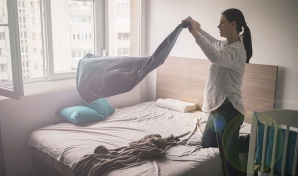 4 cách không được khuyến khích để làm sạch phòng ngủ bởi sẽ gây hại cho sức khỏe, nếu muốn tinh thần sảng khoái hãy tránh xa-1