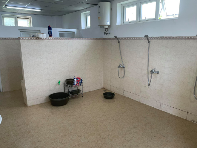 Du học sinh bị chỉ trích vì chê đồ ăn ở khu cách ly không nuốt nổi-2