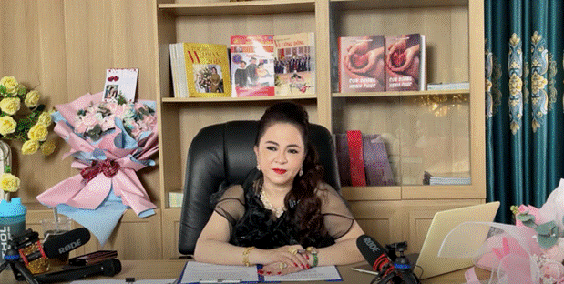 Đây là nghệ sĩ Việt mới bị đại gia Phương Hằng khiêu chiến và còn tuyên bố chơi tất tay trên livestream-1