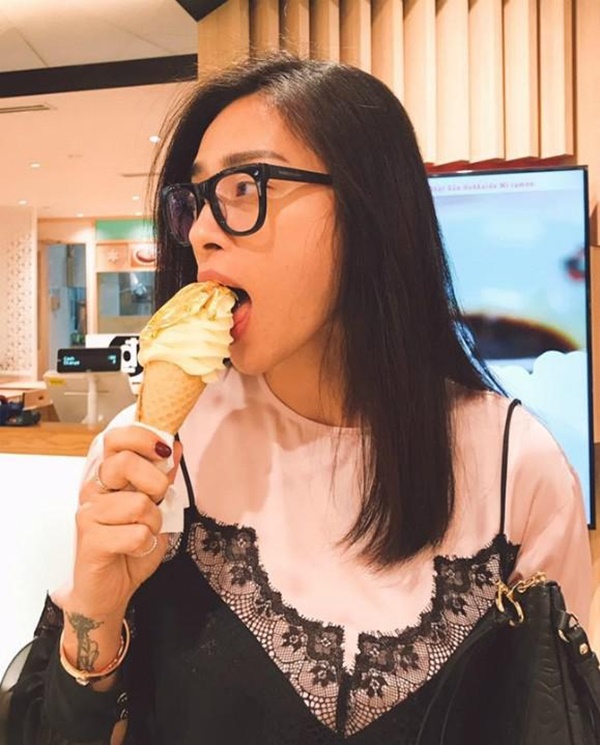 Kem dát vàng tưởng chỉ có ở Dubai hóa ra đã xuất hiện và làm khuynh đảo giới nghiện ăn vặt ở Việt Nam từ lâu-3