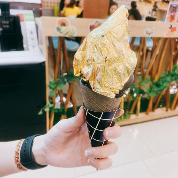 Kem dát vàng tưởng chỉ có ở Dubai hóa ra đã xuất hiện và làm khuynh đảo giới nghiện ăn vặt ở Việt Nam từ lâu-5