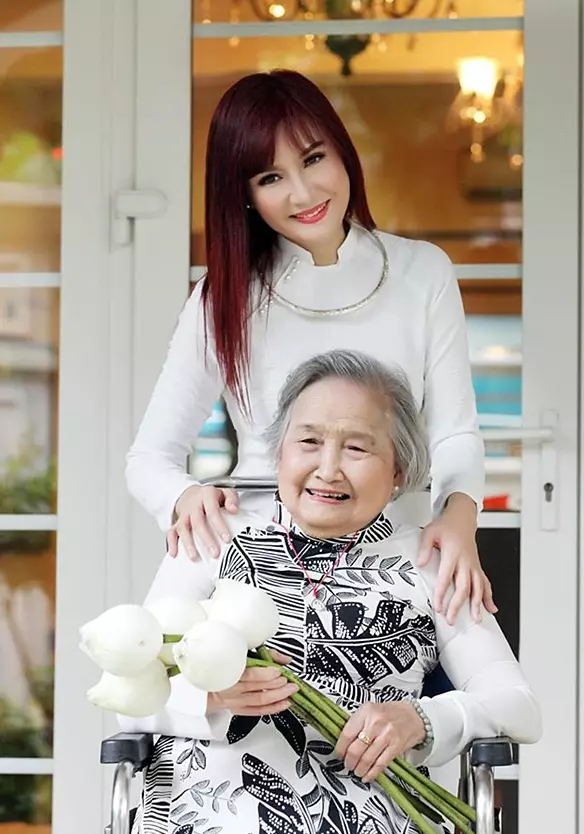 Hiền Mai: Tôi đã định li dị nhưng bỏ chồng lúc ấy thì quá ác độc-2