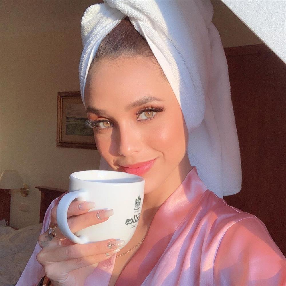 SỐC: Tân Á hậu Miss Universe bị phát hiện gần 10 hình xăm hầm hố-11