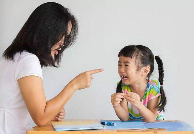 Khi con biết cãi lại, bố mẹ nên mừng chứ đừng trách con hư, 3 phản ứng khôn ngoan của phụ huynh sẽ giúp đứa trẻ nên người-2