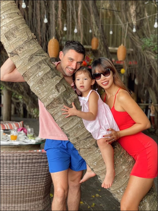 Bị giục đẻ tiếp, Hà Anh nêu quan điểm về việc sinh con, tư duy hiện đại của siêu mẫu nói hộ nỗi lòng nhiều chị em-2