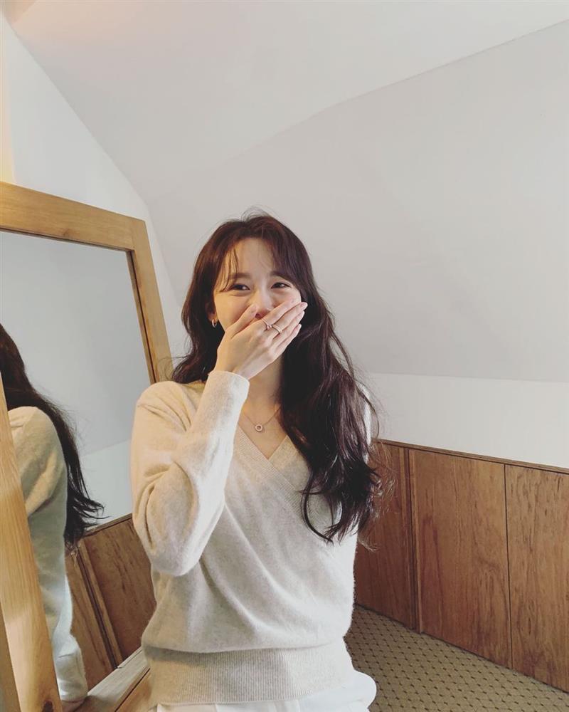 Mái ngố lỗi thời rồi, tóc mái rèm cửa Hàn Quốc mới chiếm sóng hiện nay!-7