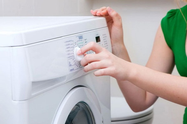 Giặt quần áo không đúng cách có thể khiến bạn bị nhiễm virus mà không biết, hướng dẫn ngay cách giặt để không rước bệnh vào người-4