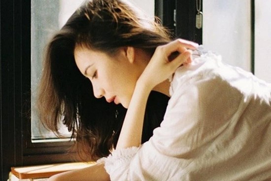 Đêm trước ngày rước dâu, mẹ gọi tôi vào phòng dặn dò, trở ra tôi chỉ muốn bỏ trốn không cưới xin gì nữa