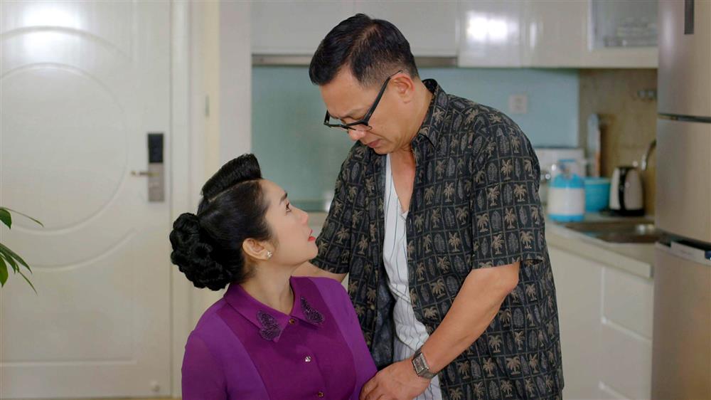 NSND Thu Hà nói về nụ hôn ngoài kịch bản với NSƯT Phạm Cường-1