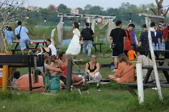 Tạm đình chỉ hoạt động bãi đá sông Hồng sau vụ 