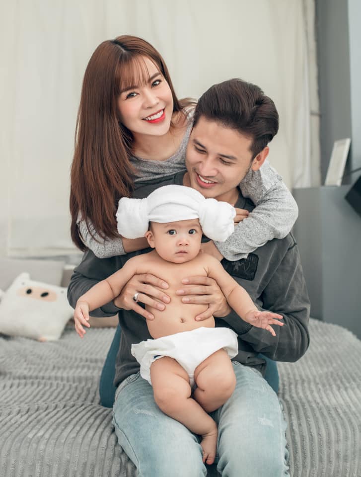 Sản phụ rặn đẻ 7 tiếng mà con không ra được, sinh xong bác sĩ phải gọi liên tục vì sợ bị hôn mê luôn trong lúc ngủ-10