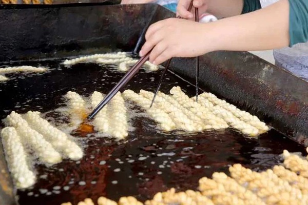 Đừng cho rằng tự nấu ăn tại nhà là đảm bảo sức khỏe nếu bạn chưa loại bỏ kẻ giết người” ẩn chứa trong nhà bếp-1