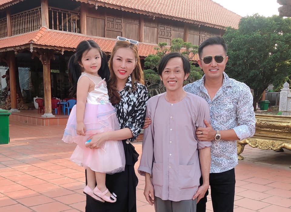 Em dâu nghệ sĩ Hoài Linh: Sinh con xong bị stress vì cân nặng, nhìn chiếc cân xoay không điểm dừng chỉ muốn khóc thét-13